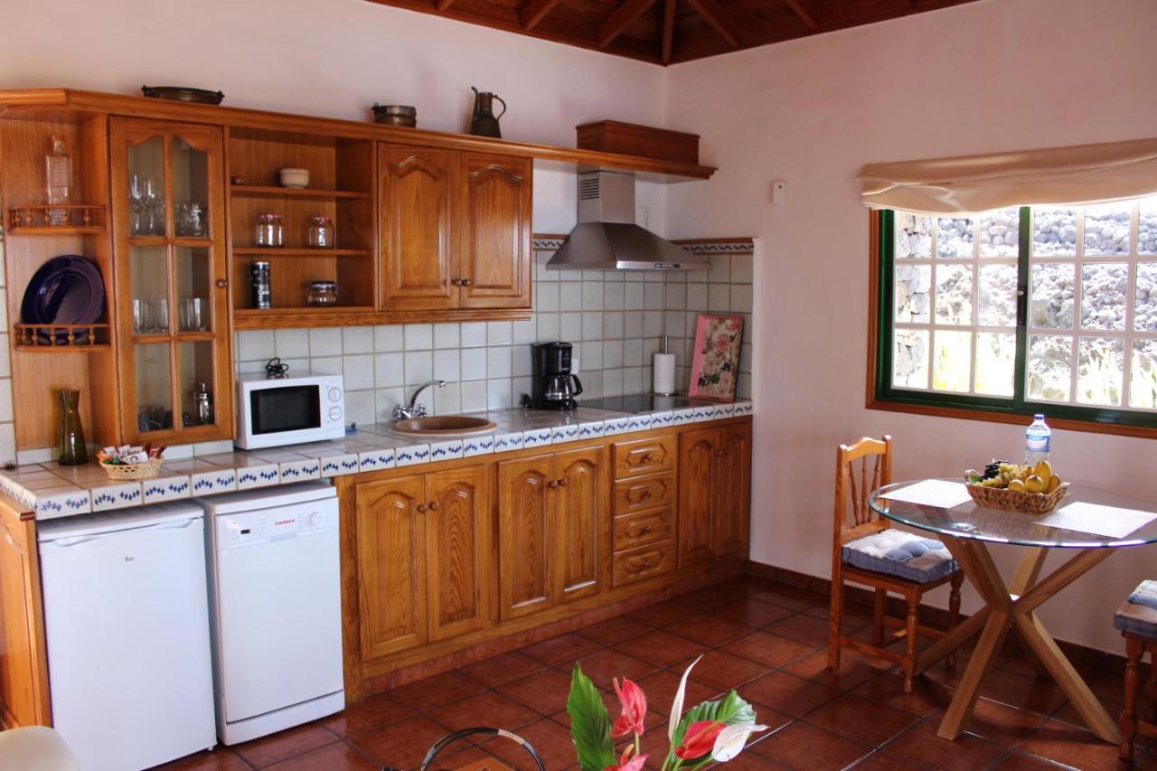 Гостевой дом Casa La Majada (Adults Only) Лос-Льянос-де-Аридане Экстерьер фото